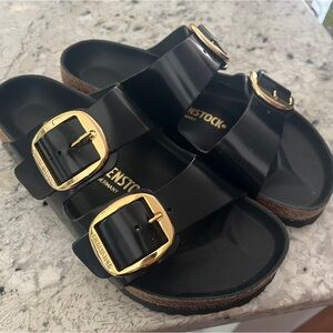 Birkenstock Arizona Big Buckle High Shine Black size 7-7.5